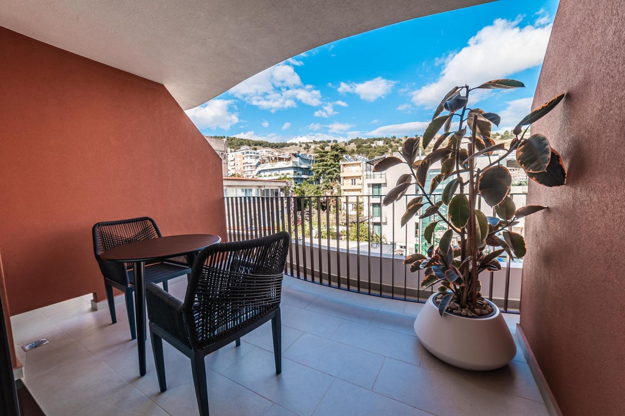 Hotel Vale Sarandë Exterior foto