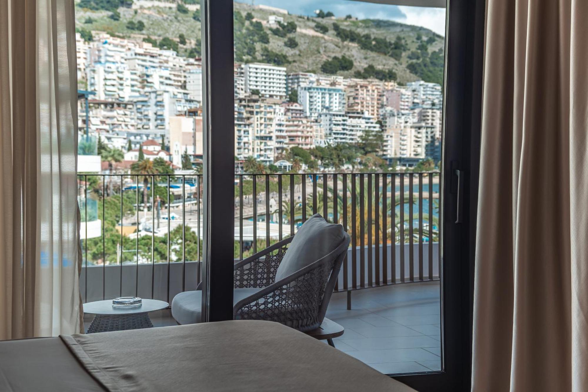 Hotel Vale Sarandë Exterior foto